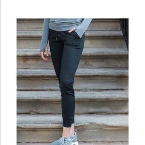 ZYIA Unwind Joggers - Black XXXL